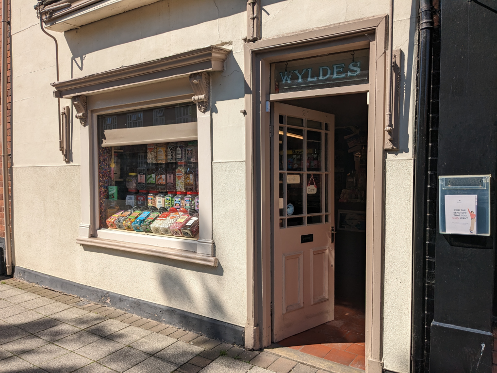 Large view of the front of Wyldes Sweet Shop